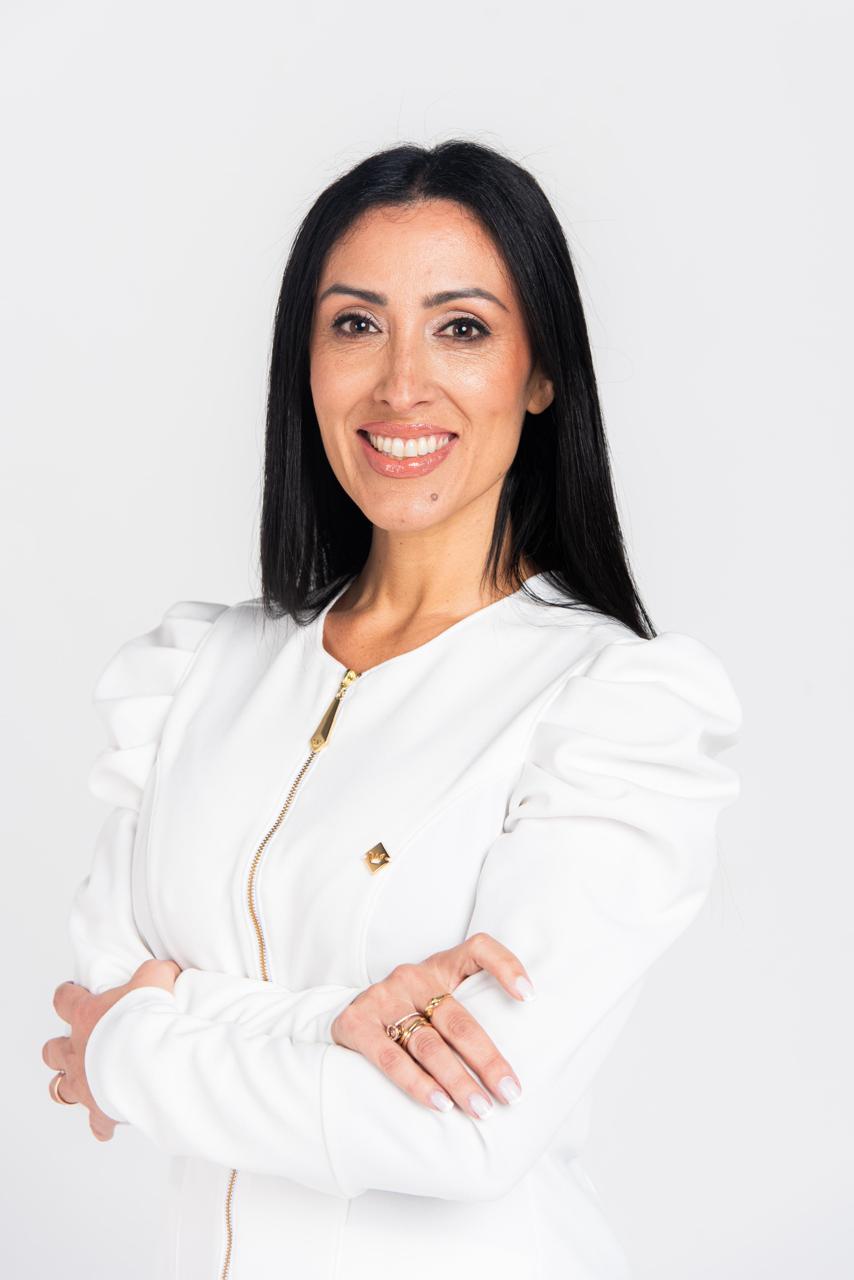Dra. Maia Siciliano — Especialista en Medicina Estética, Nutrición y Medicina del Deporte